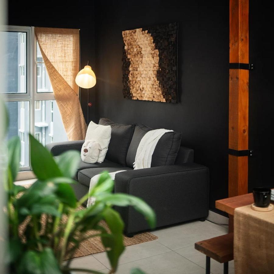 Ferienwohnung Kajang Industrial House With Olympic Size Swimming Pool Exterior foto