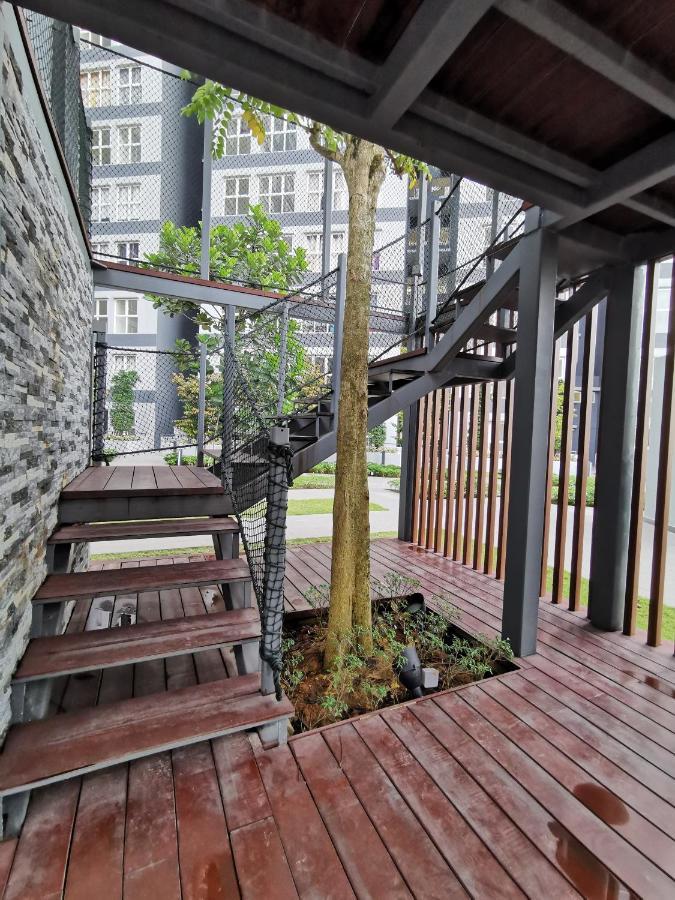 Ferienwohnung Kajang Industrial House With Olympic Size Swimming Pool Exterior foto